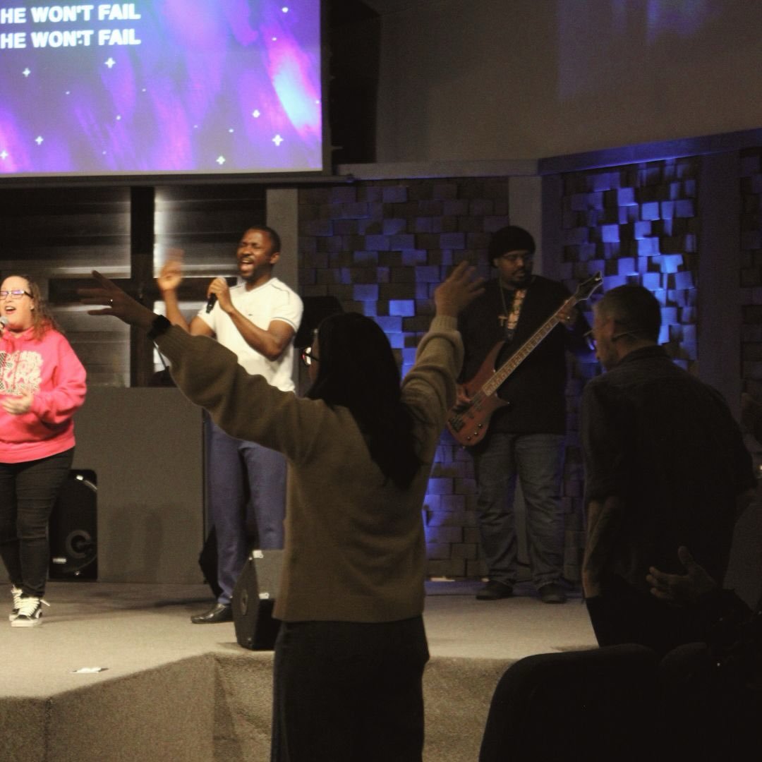 🎶 What worship song have you been singing along to lately?

Is there one on repeat in your car&hellip; in your kitchen&hellip; during your quiet time?

Drop it in the chat 👇 We&rsquo;d love to know what&rsquo;s stirring your heart in this season.

