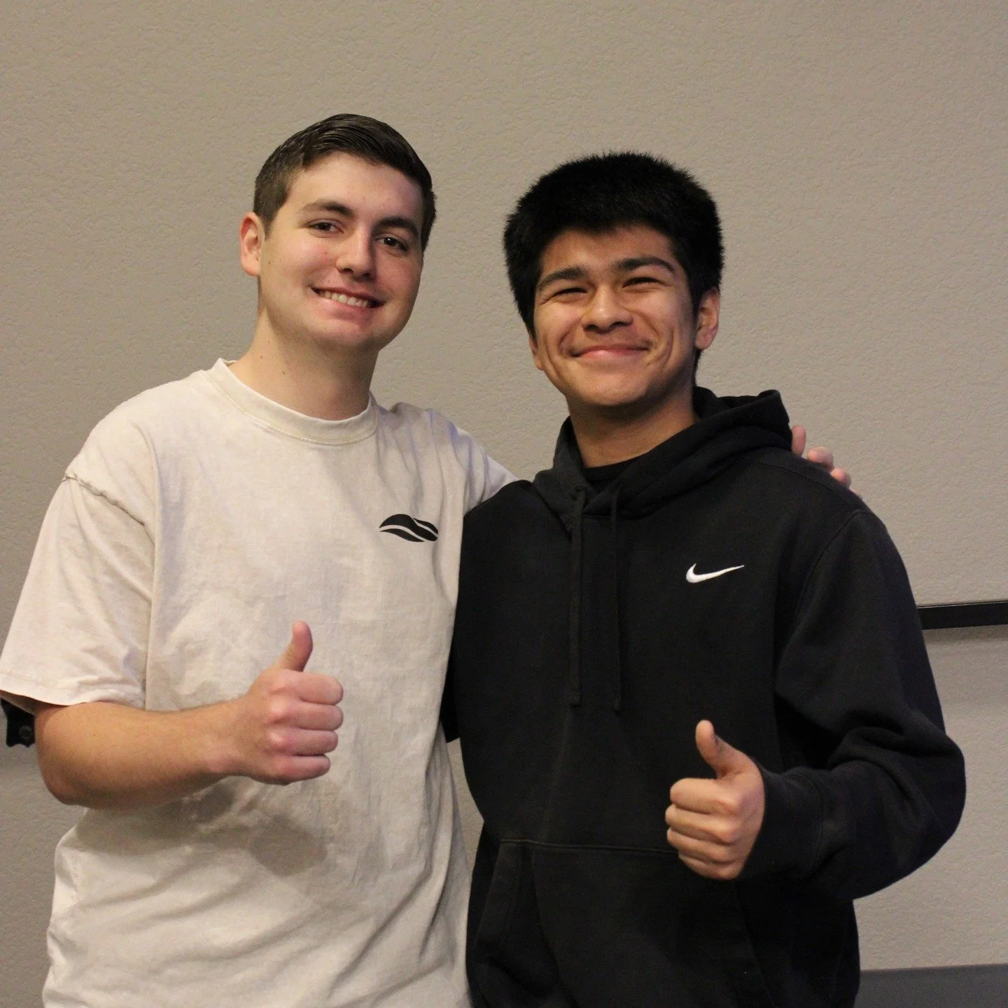 Sundays are always two thumbs up 👍👍
See you tomorrow at 10AM at Life Church!