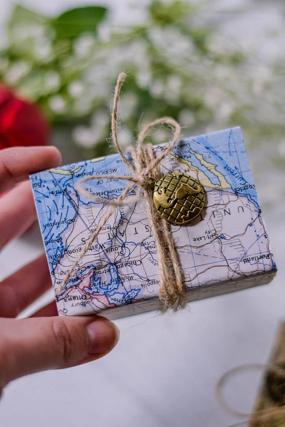 baby shower vintage map decor gift box