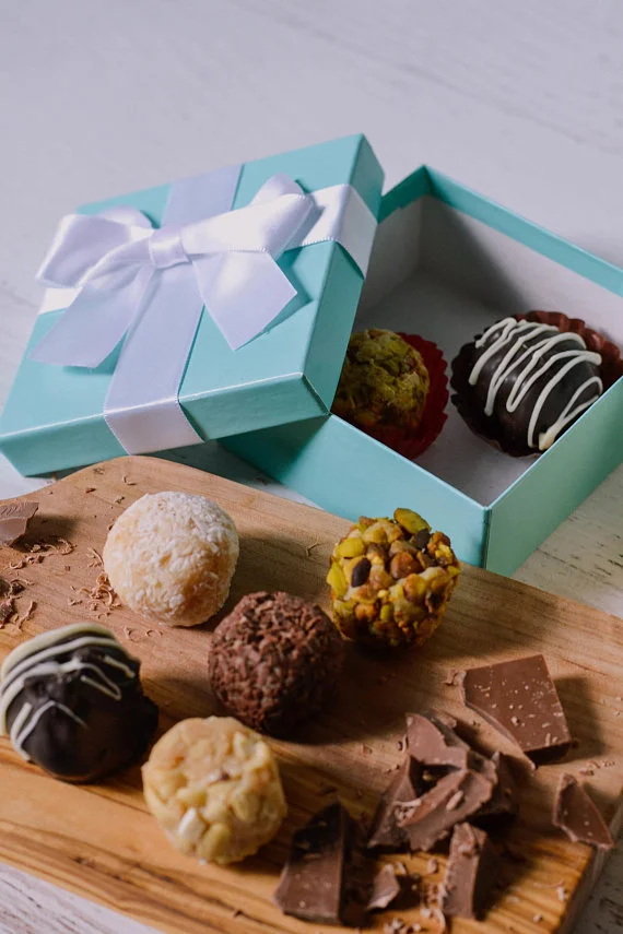 Sweet sixteen aqua blue decor gift box