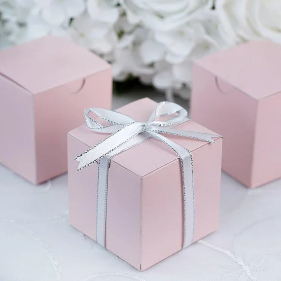 25 Favor box 3"x3" Inches