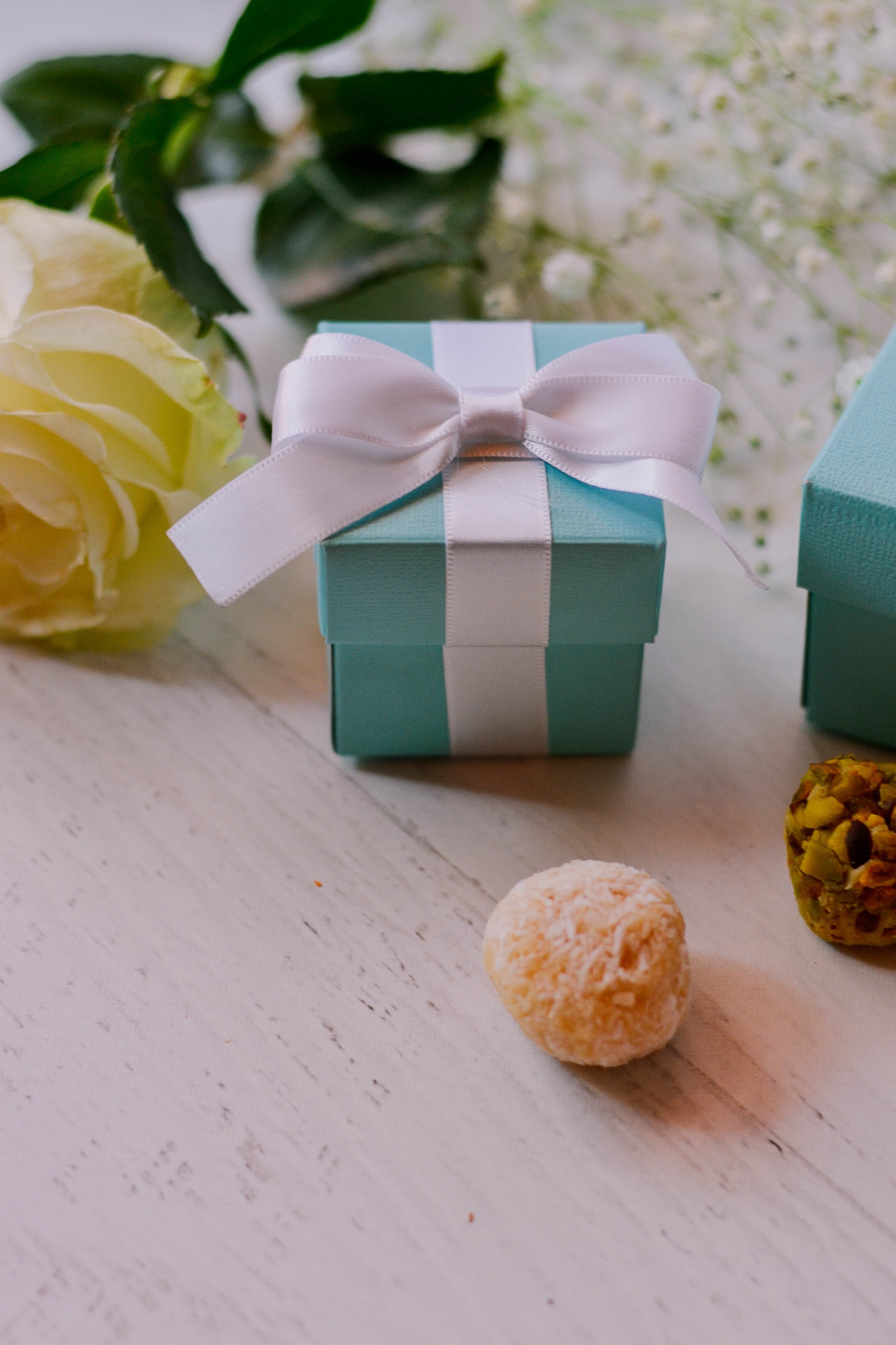 BLUE GLAMOUR Party GIFT BOX