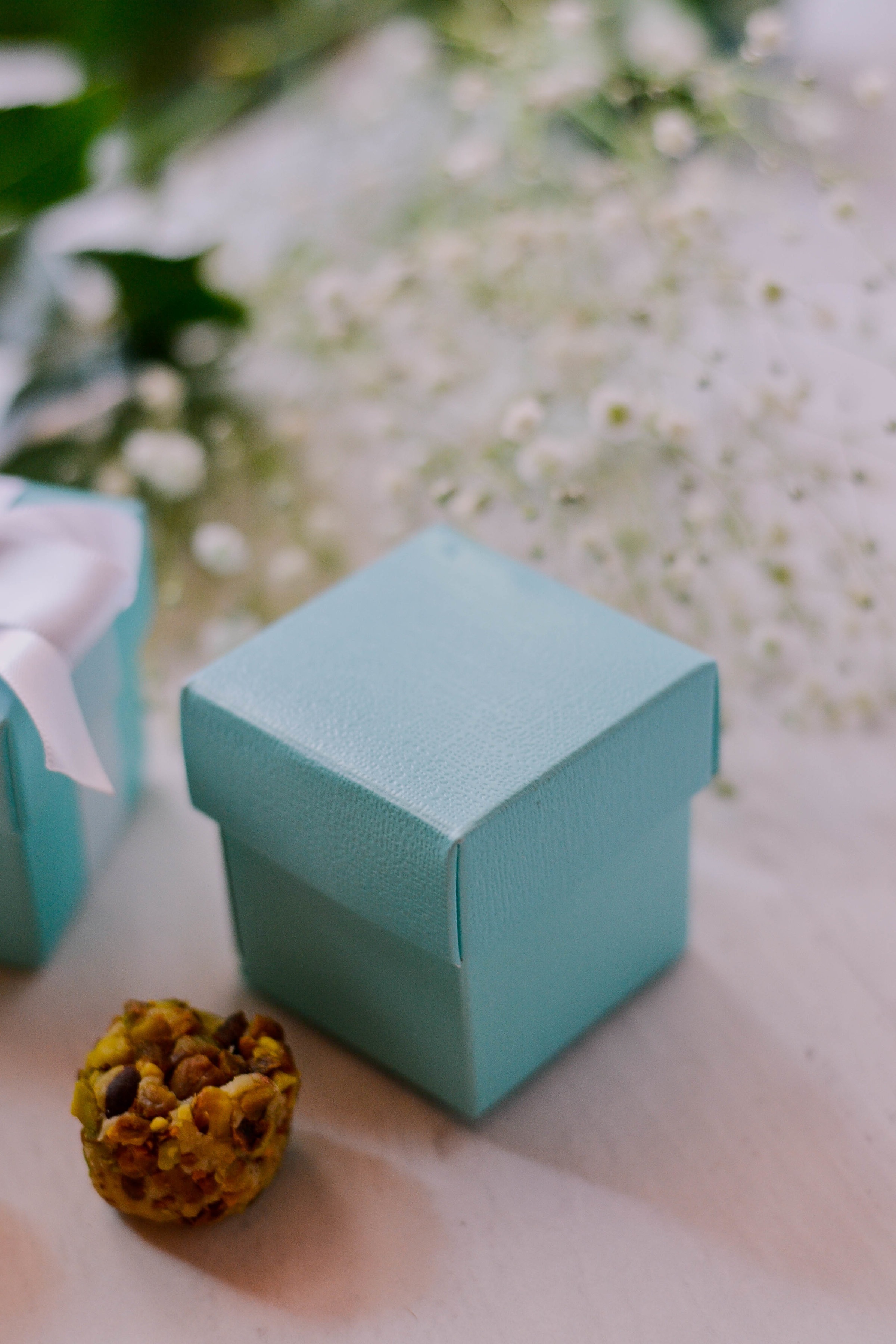 Blue glamor breakfast at baby shower favor box