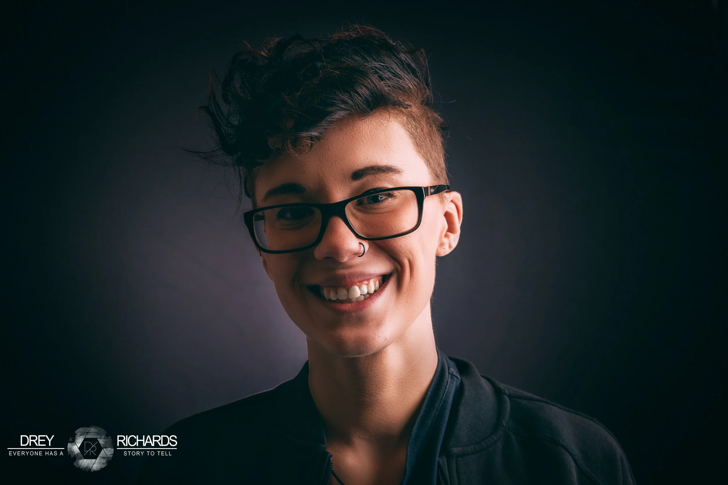 Amanda Heradshot.jpg