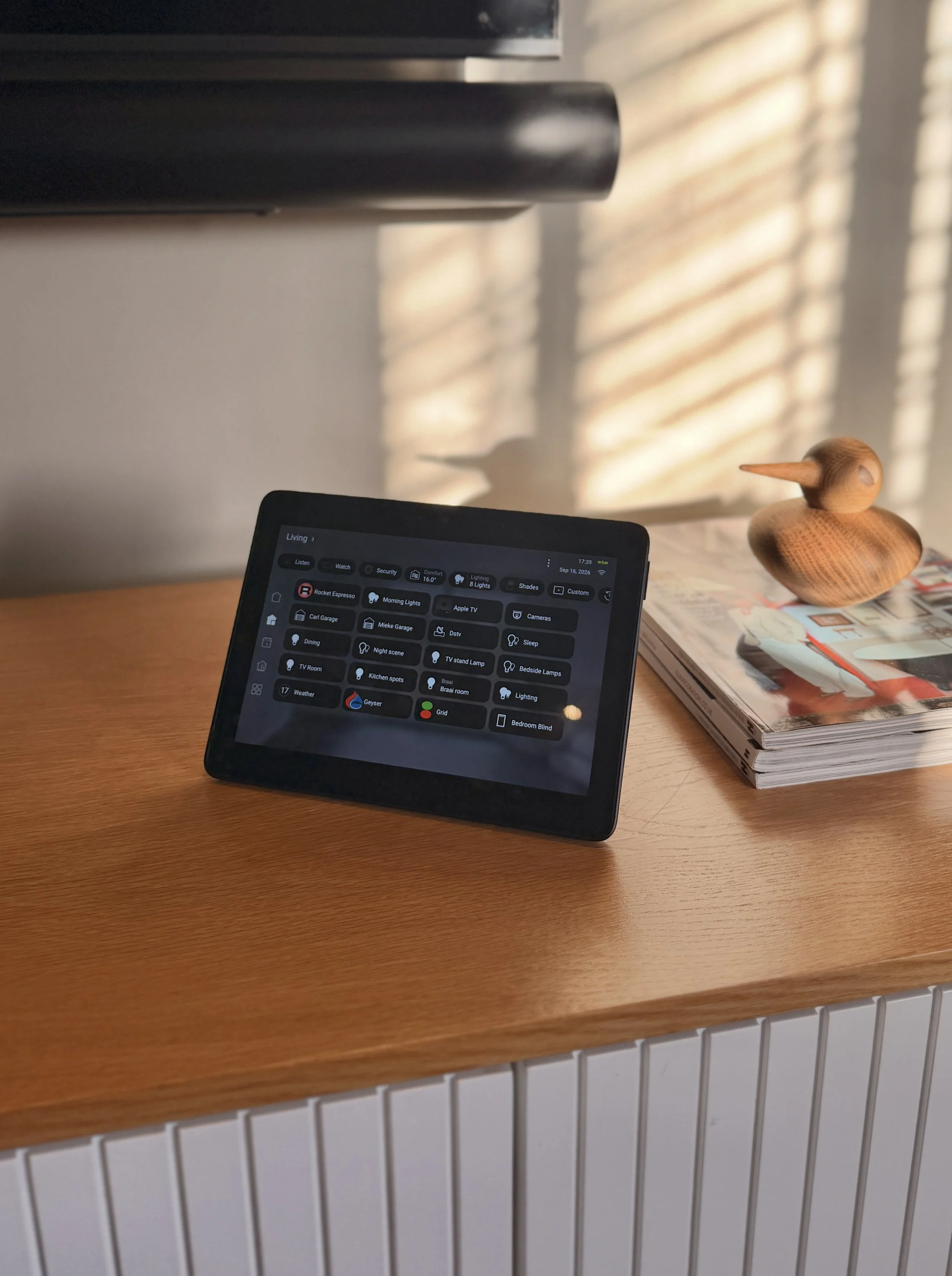 T8 Touch - Lounge.jpg