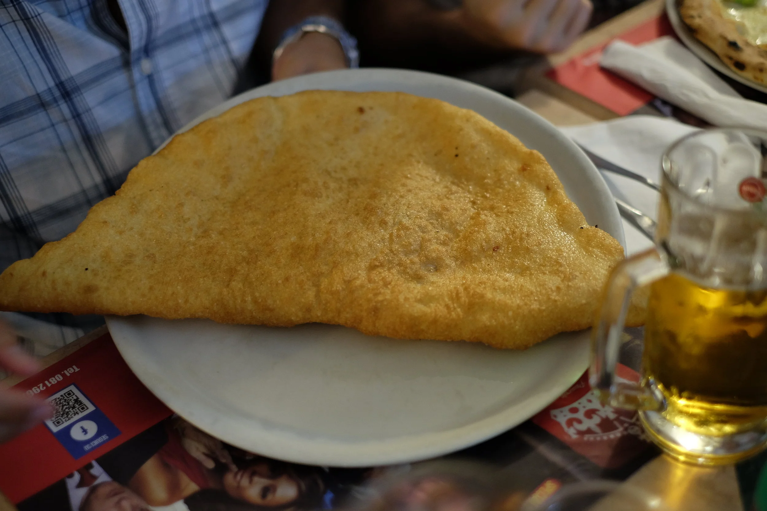 Pizza fritta / Fried pizza.