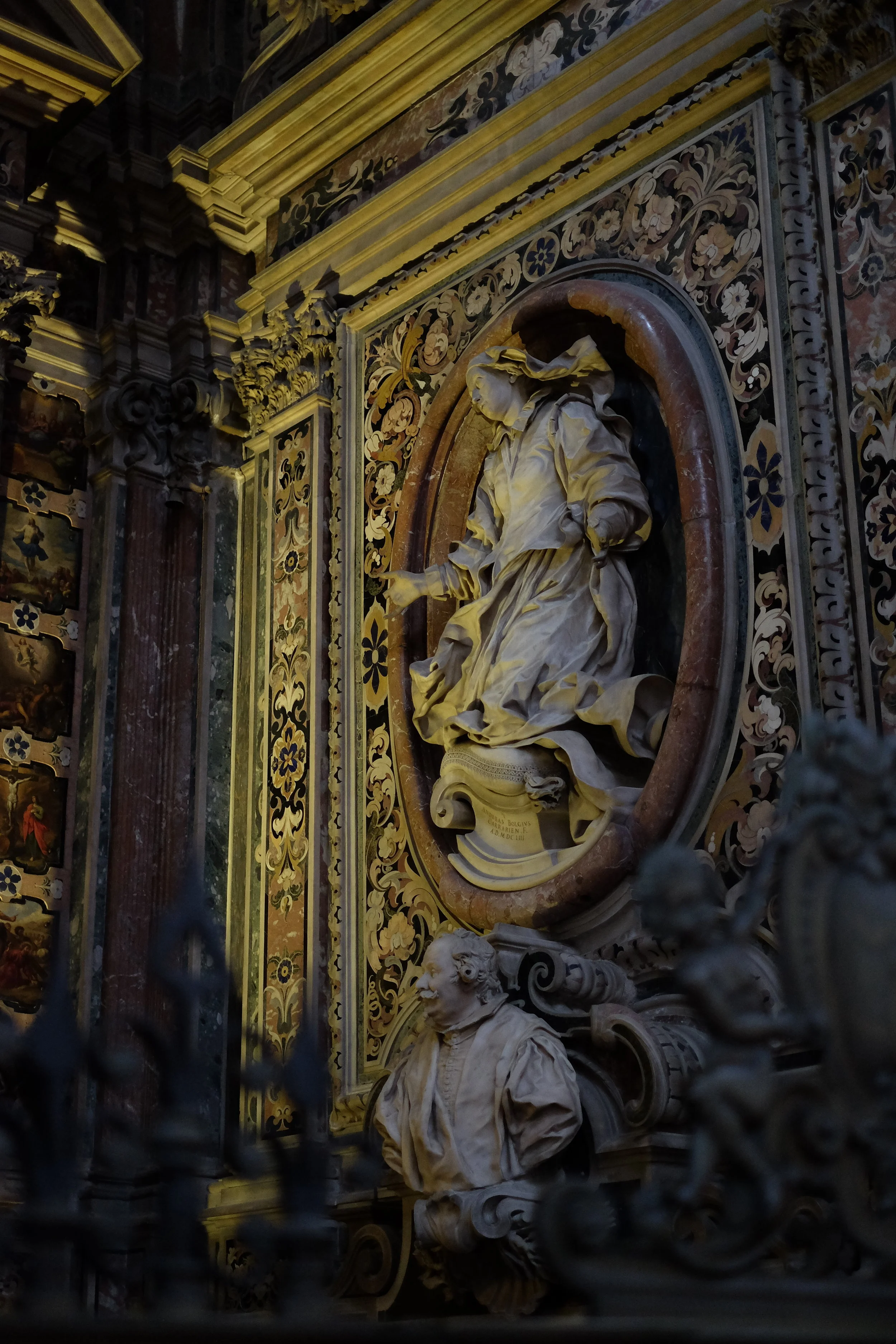 Detail of the Cacace family Chaptel by Cosimo Fanzago.