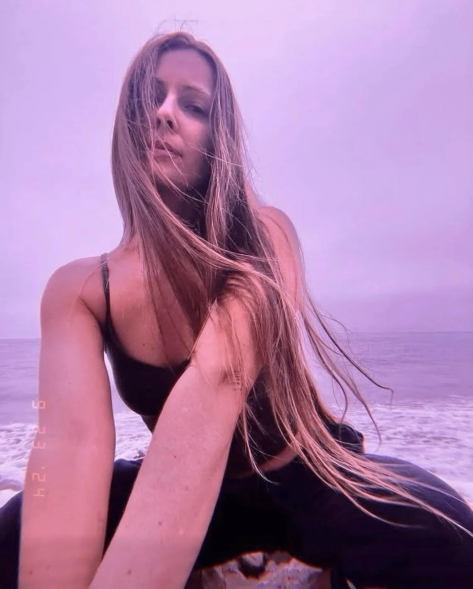 Her presence is like a light, radiating through Ros&eacute; oc&eacute;an. Perhaps it&rsquo;s the rose-tinted sand, the Ros&eacute;-hued oc&eacute;an itself, or the wind that carries that feeling. She sees her light in acting, and I see Ros&eacute; in