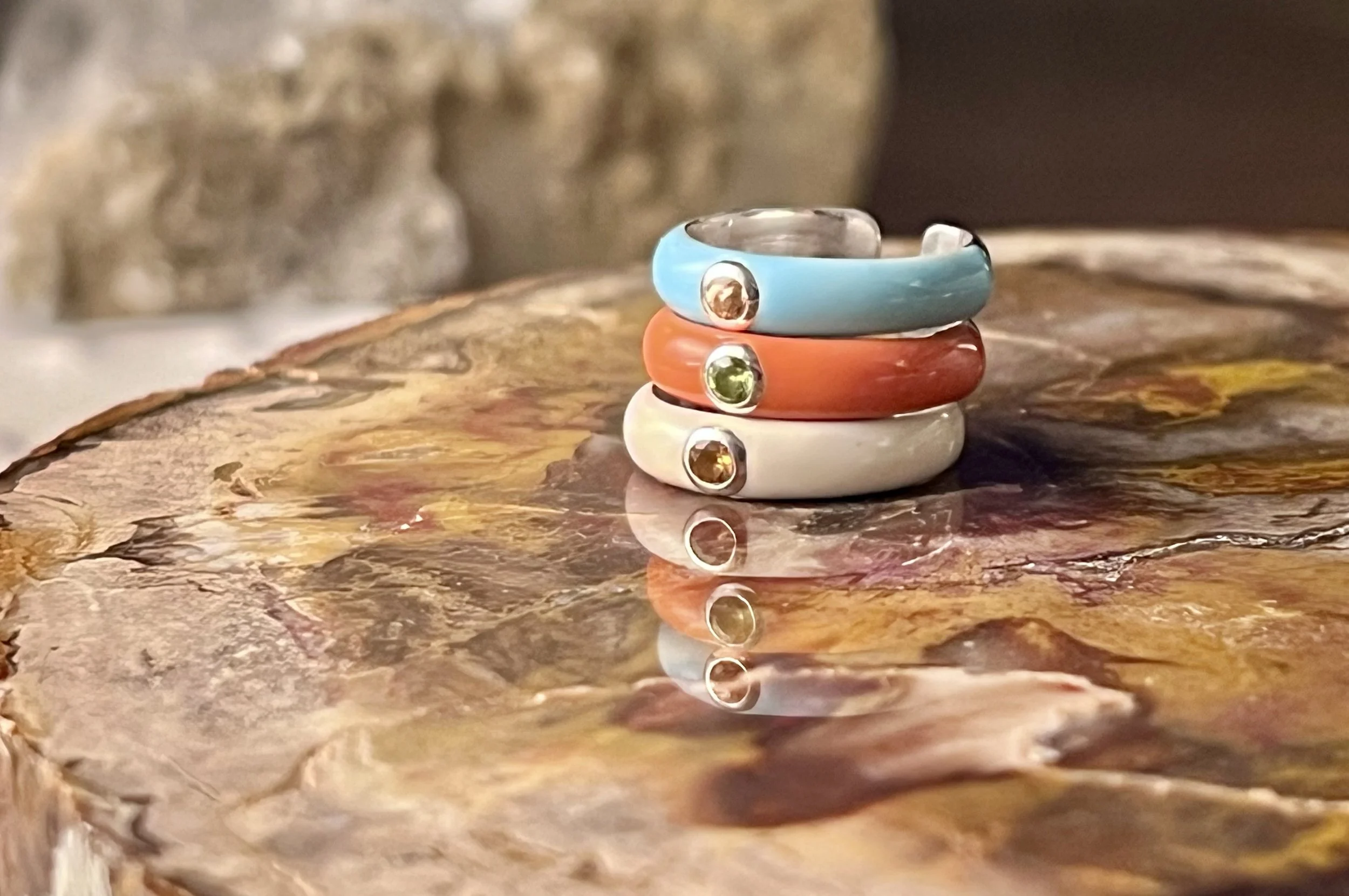 The Cabana Box - A 3-Ring Curated Stack