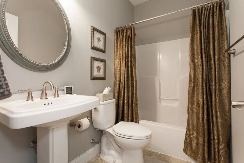Sing7 Guest Bath.jpg