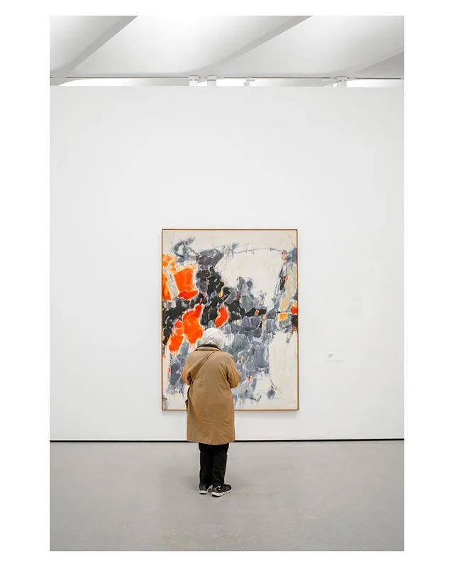 &ldquo;A picture is a poem without words&rdquo; 📸 #photography #ncphotographer #losangeles #la #downtown #thebroad #minimalism #minimalist #nikon #nikonphotography #ricoh #portraitphotography #streetphotography #art #portrait