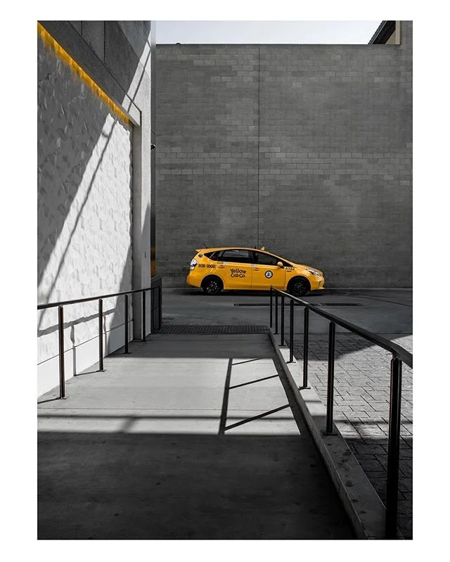 🚕📸 #street #venicebeach #building #photography #fashion #fashionphotography #yellow #cab #fashioneditorial #editorialphotography #vogue #ootd #streetphotography  #newyear #portraitphotography #portrait #portraiture #ncphotographer #nikonphotography