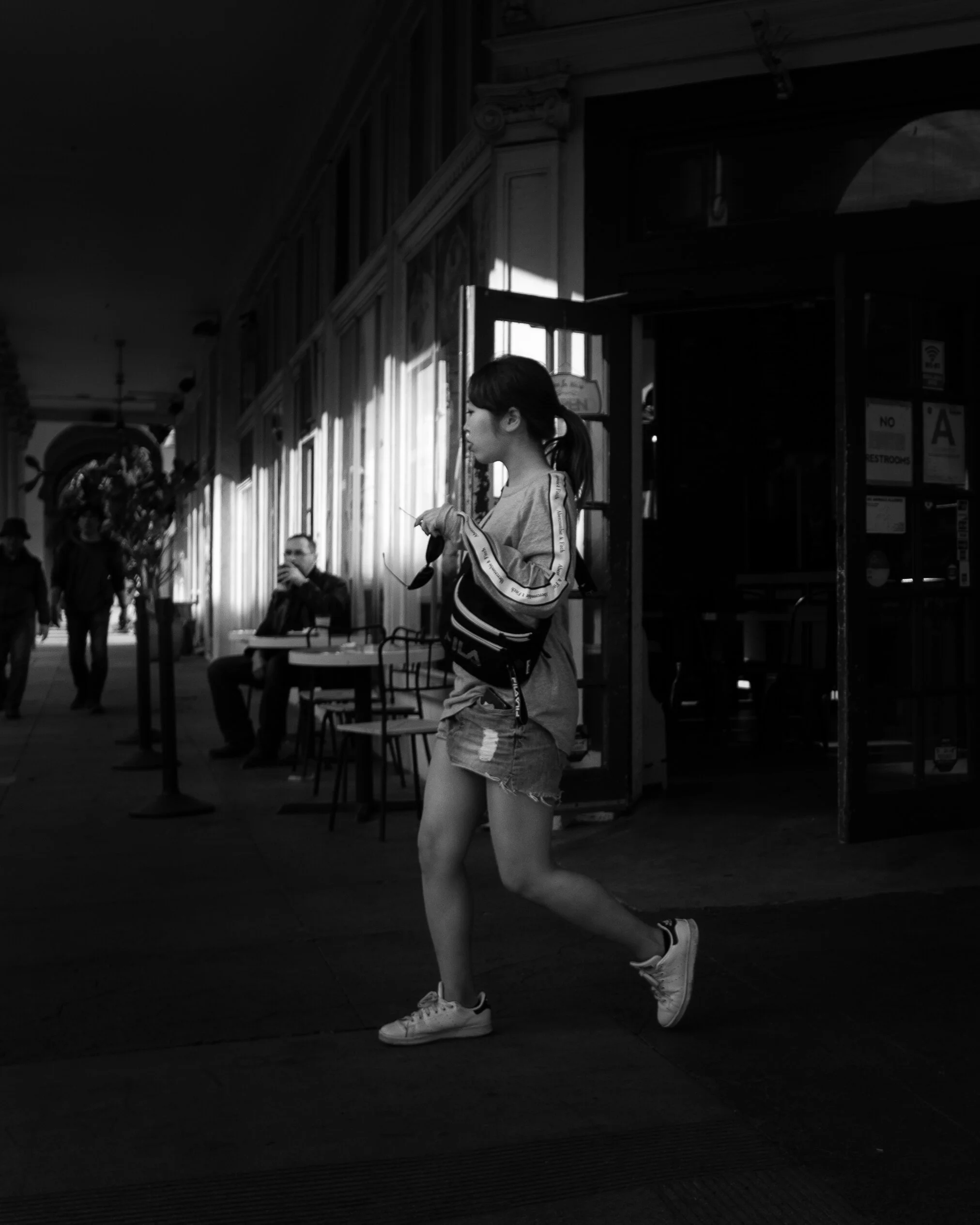 R0000683IG.jpg
