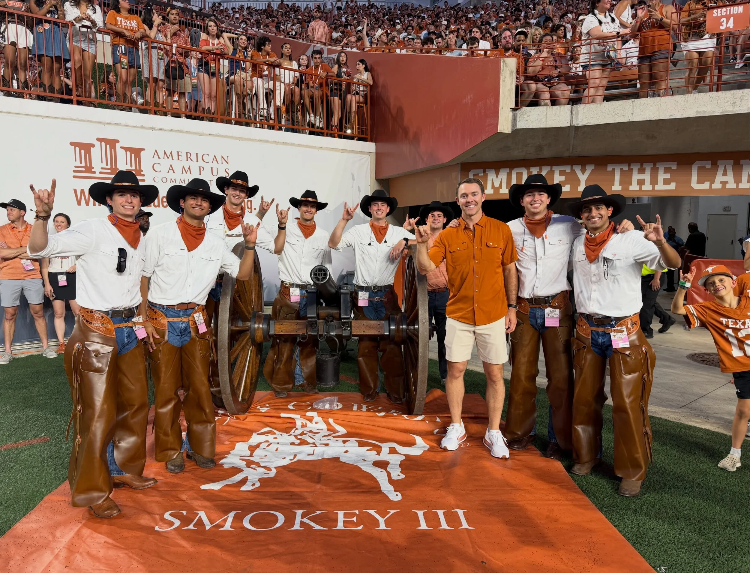 Congratulates Texas Cowboys alum Colt McCoy on being honored with the Outstanding Young Texas Exes Award!!! Keep giving the best!!! 🤘