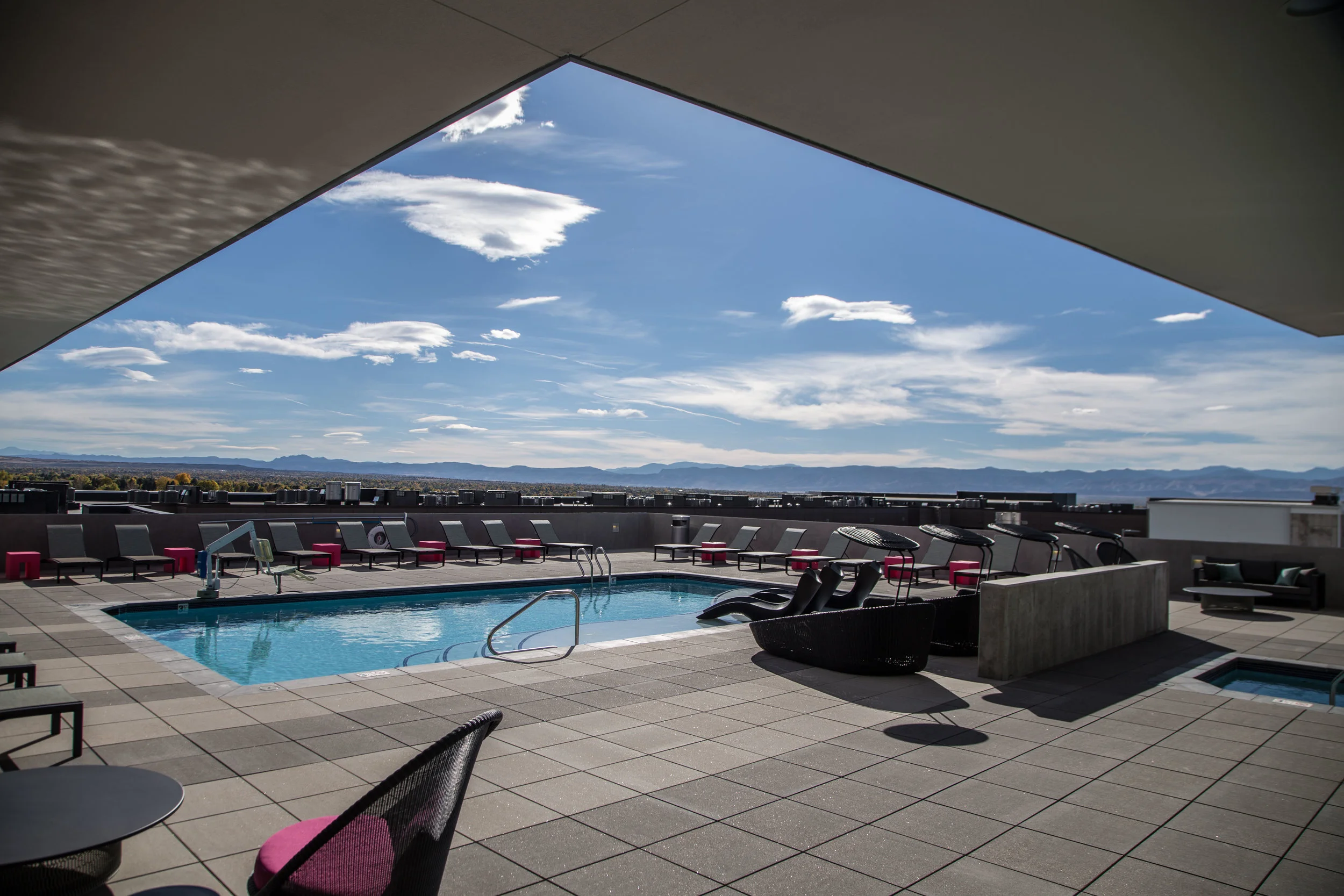We are able to partner with the area's leading builders and contractors.
