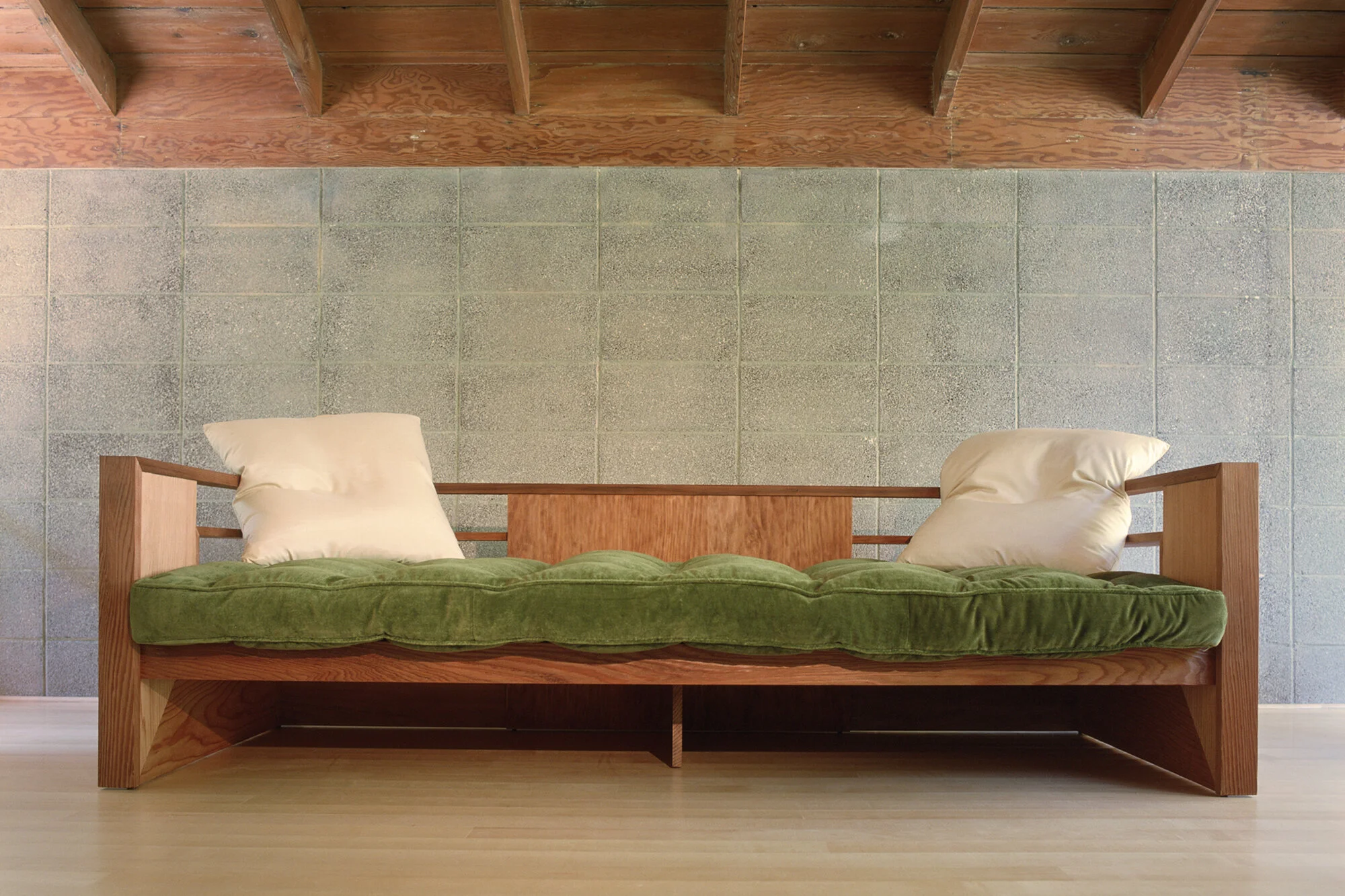 R.M. Schindler Sofa