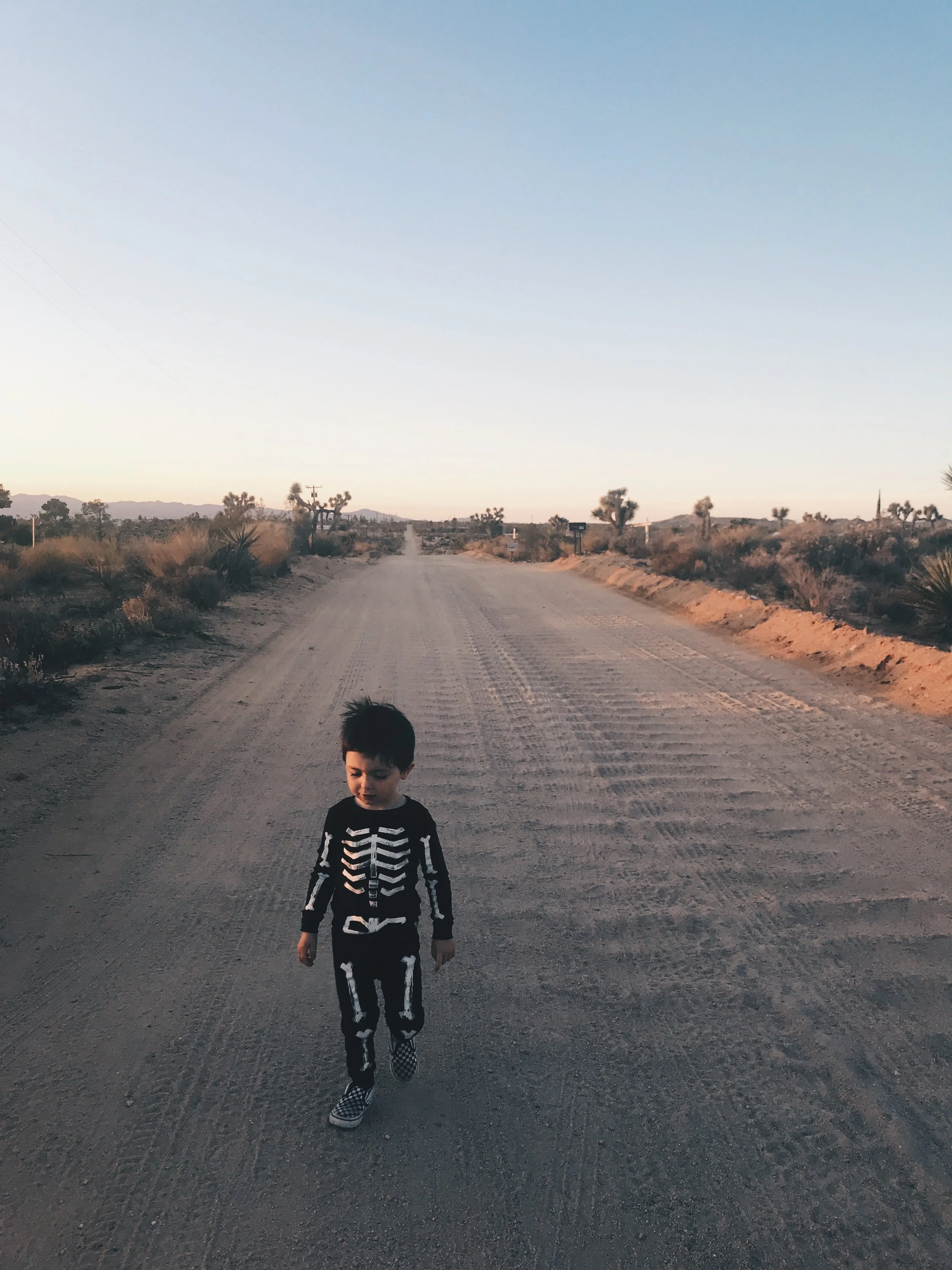 He woke up at 6:30 both days in the desert which allowed for some AMAZING sunrise views and a very tired madre