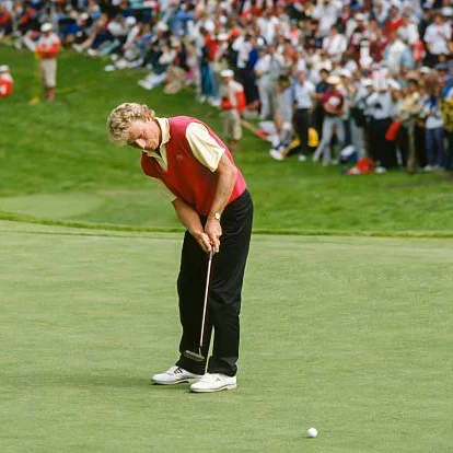1987: Tee Off
