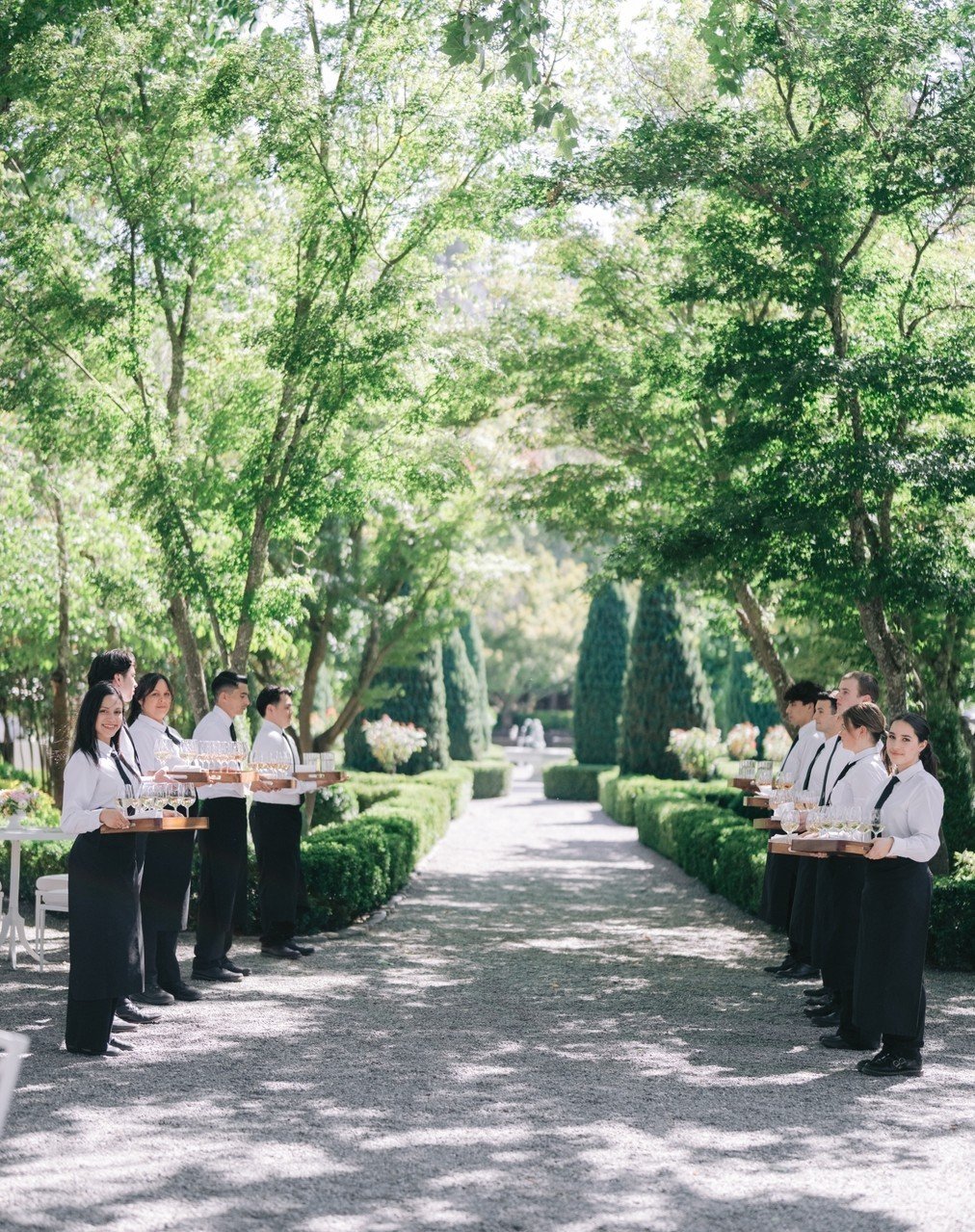 We always love seeing new layouts at our exclusive venue Beaulieu Garden 
Molly and AJ created a light-filled, elegant, and festive atmosphere within this custom design structure. 

Planning &amp; Design: @jbdevents
Conservatory Structure: @hensleyev