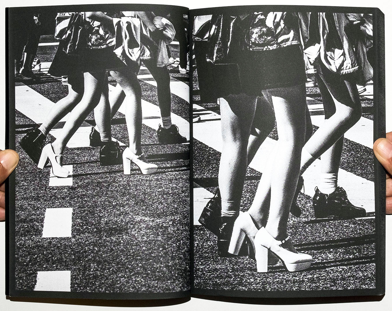 shibuya scramble spread5-web 1080.jpg