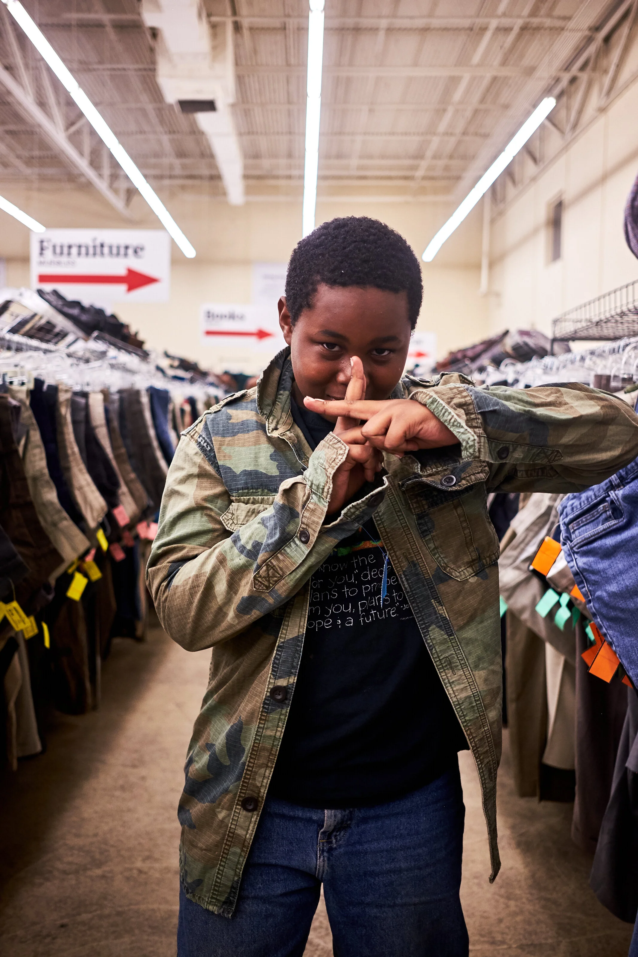 20191106_JW_INDY_KidsThrifting-Ryan-DSCF6327.jpg