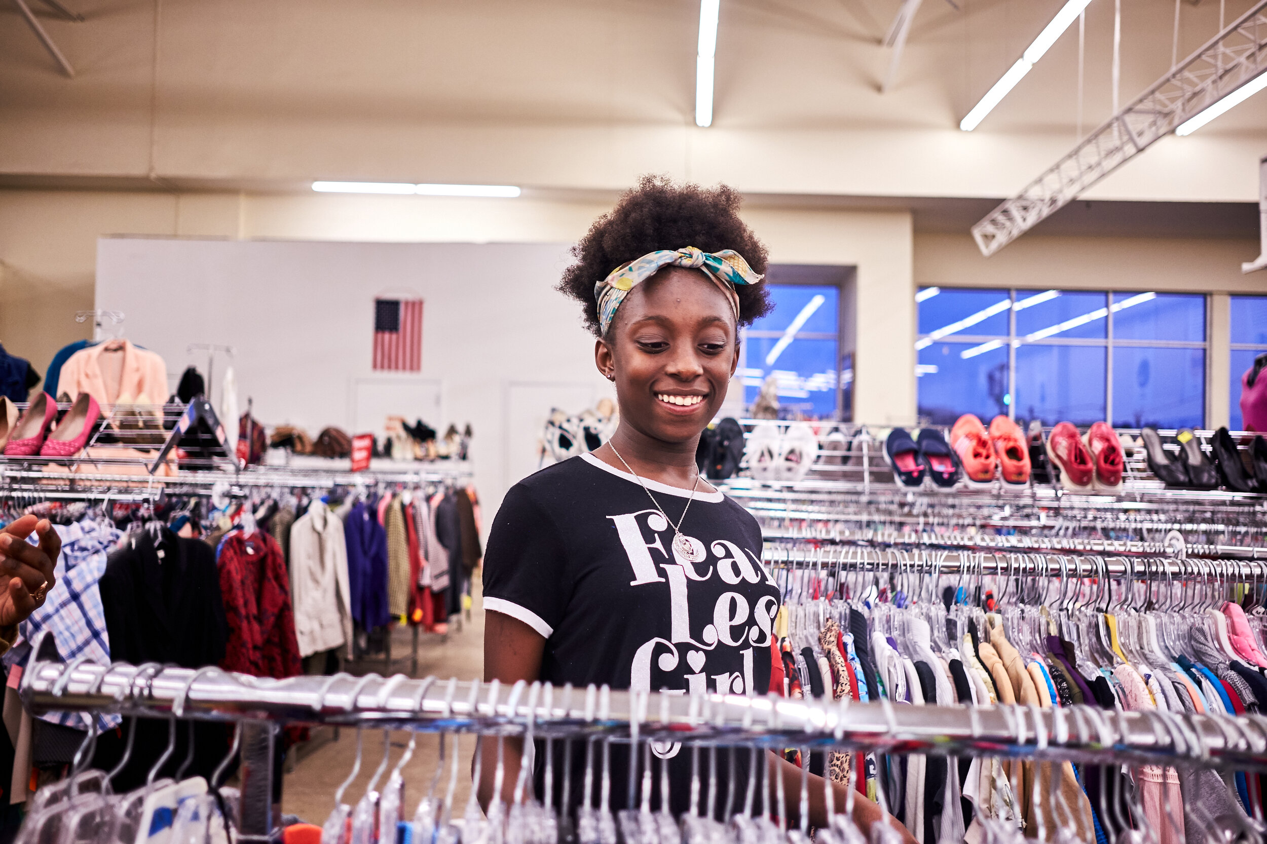 20191106_JW_INDY_KidsThrifting-Alazia-DSCF6278.jpg