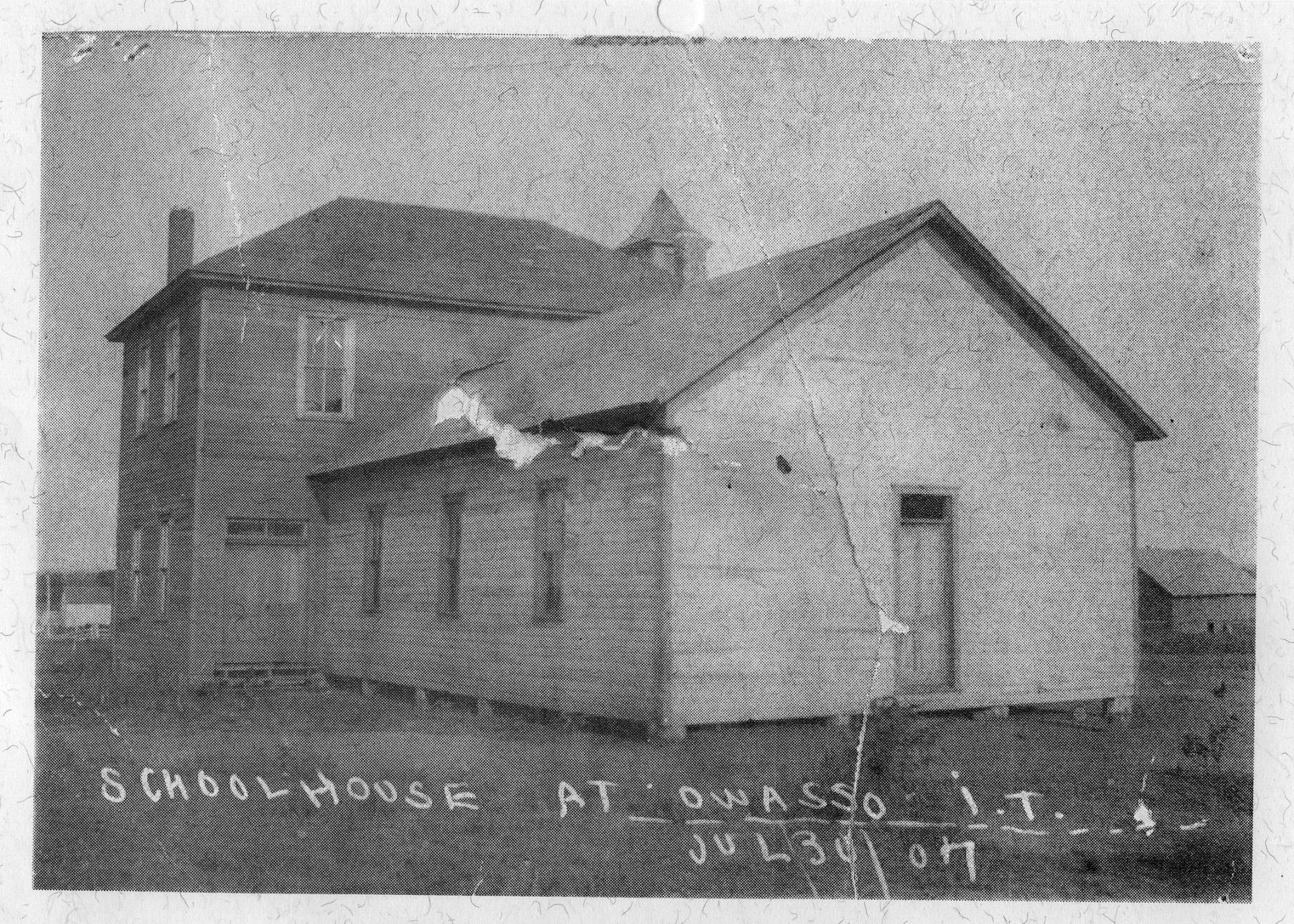 First School in Owasso was established by Lulu Barnes in 1898, for about 20 students .