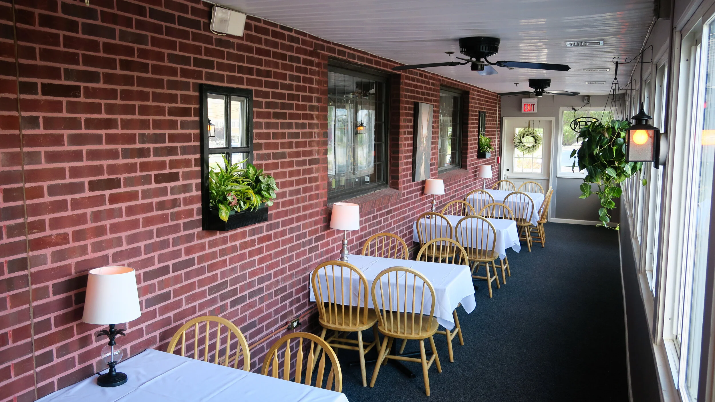 About Us — A.J. Tomaiolo's Restaurant