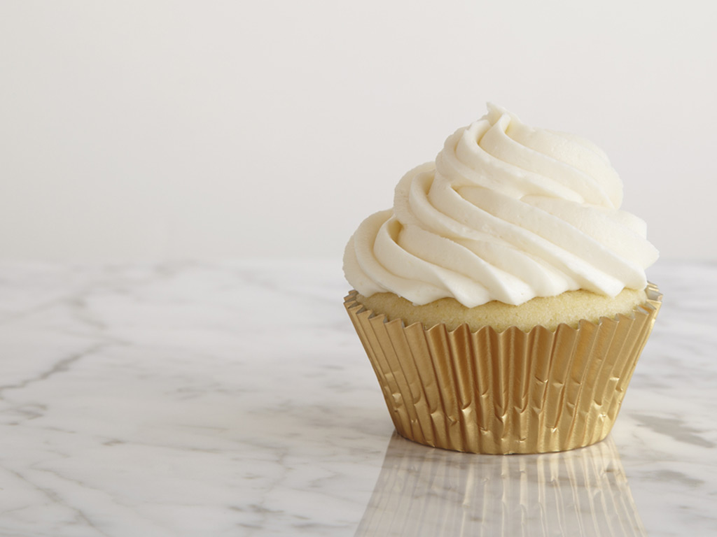 FN_Cupcakes-App-Go-To-Vanilla-Cupcake_s4x3.jpg