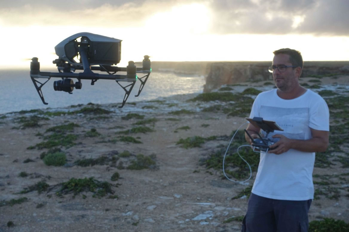 drone-on-nullabor-cliffs.jpg