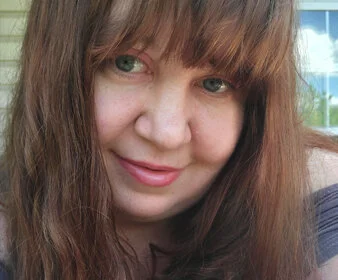 Nicole DanielsCustomer Service SpecialistNicole joins the Snow Team with an MBA in Marketing and Organizational Leadership and a lot of experience in customer service.  A fan of traveling and books, when not working, you can usually find her curled …