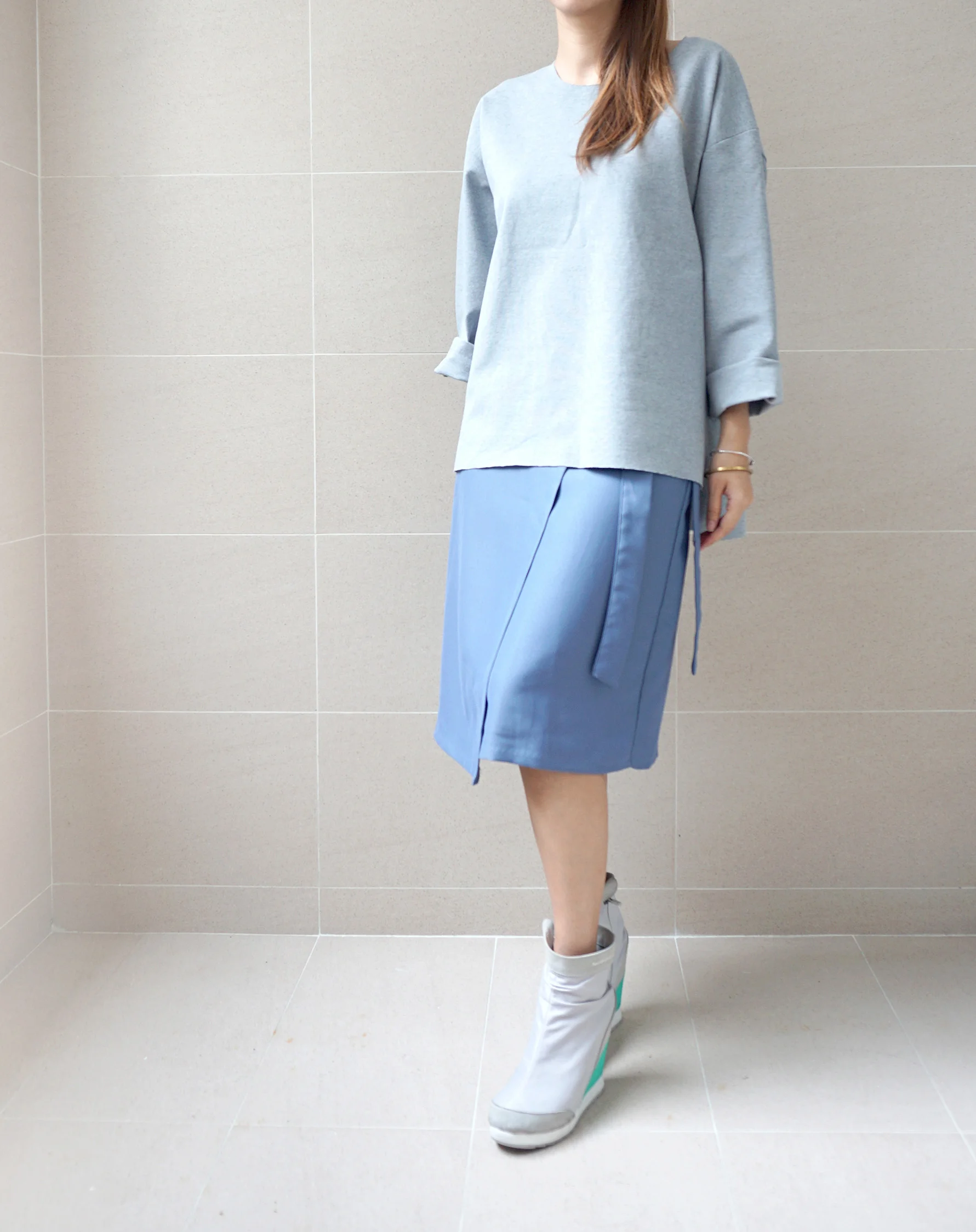 Hi-Lo Design Basic Sweater