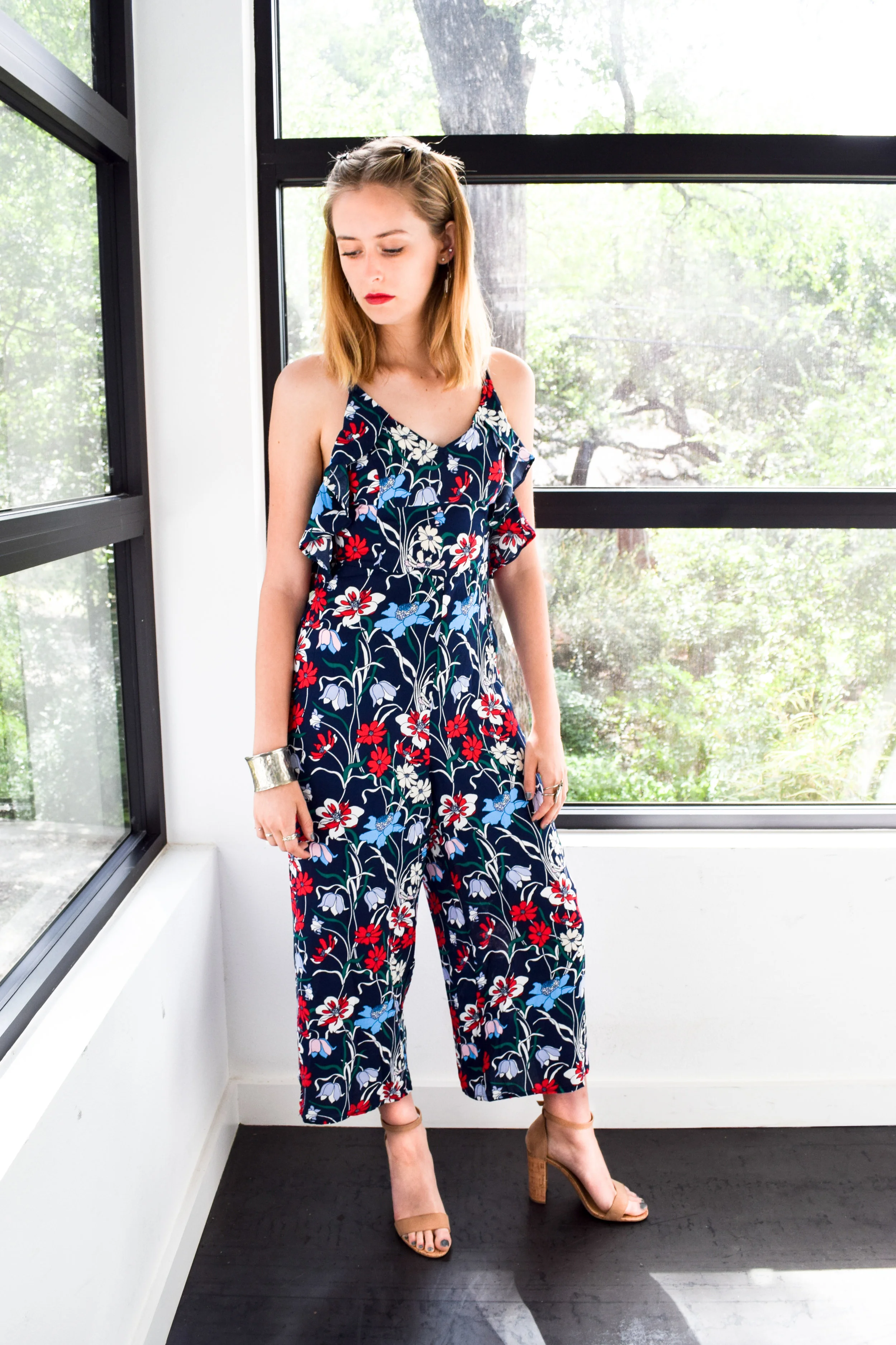 Loving this Romper from Luxe Apothetique that looks flawless on my beautiful cousin Olivia.