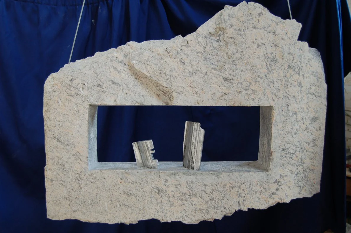 16 Hanging Stone. Granite, aluminium.2009.JPG