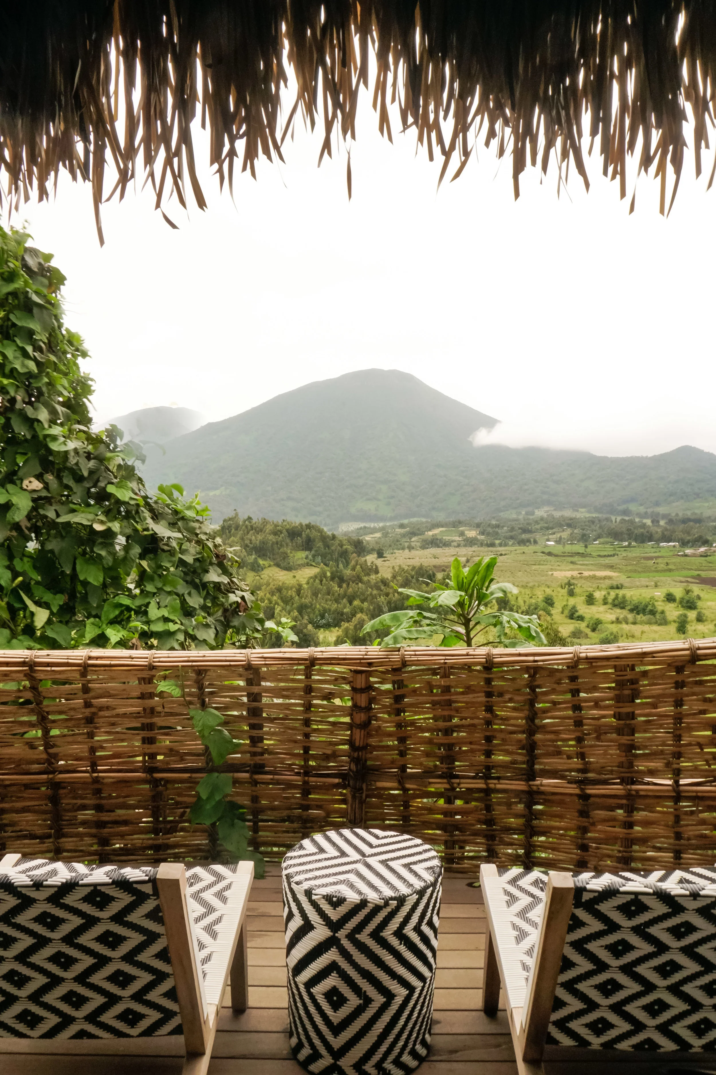 curio.trips.rwanda.volcanoes.np.hotel.room.view.jpg