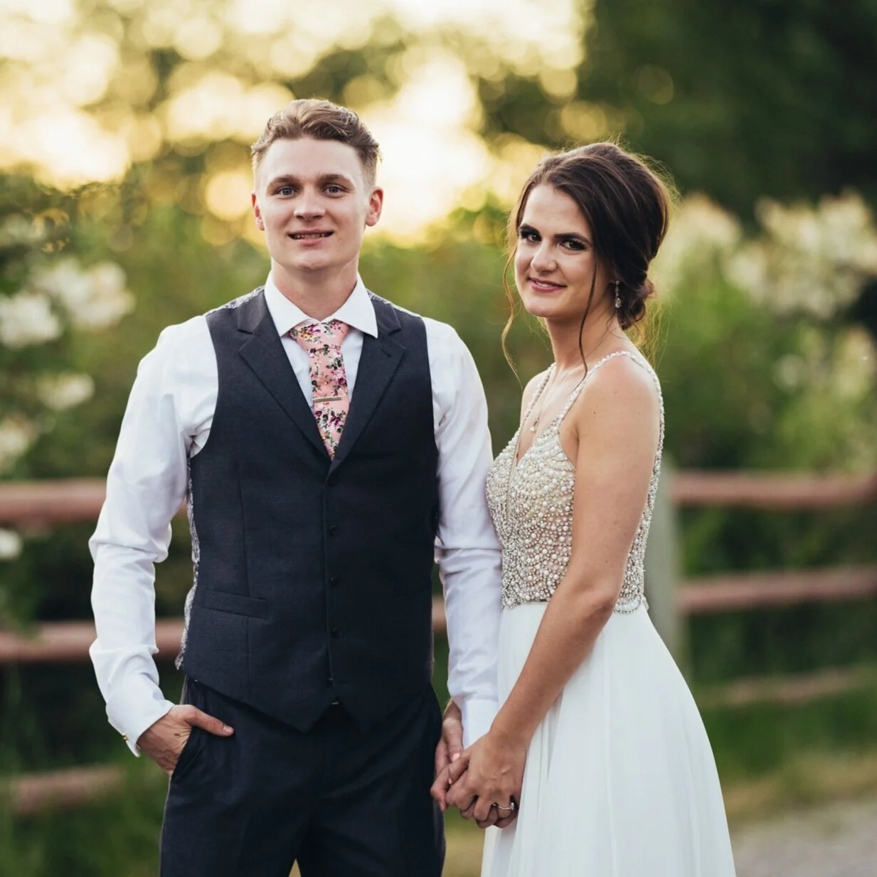 Rockin' TJ Ranch Wedding Photos - Bozeman, MT Photographer - Maria and Zachary