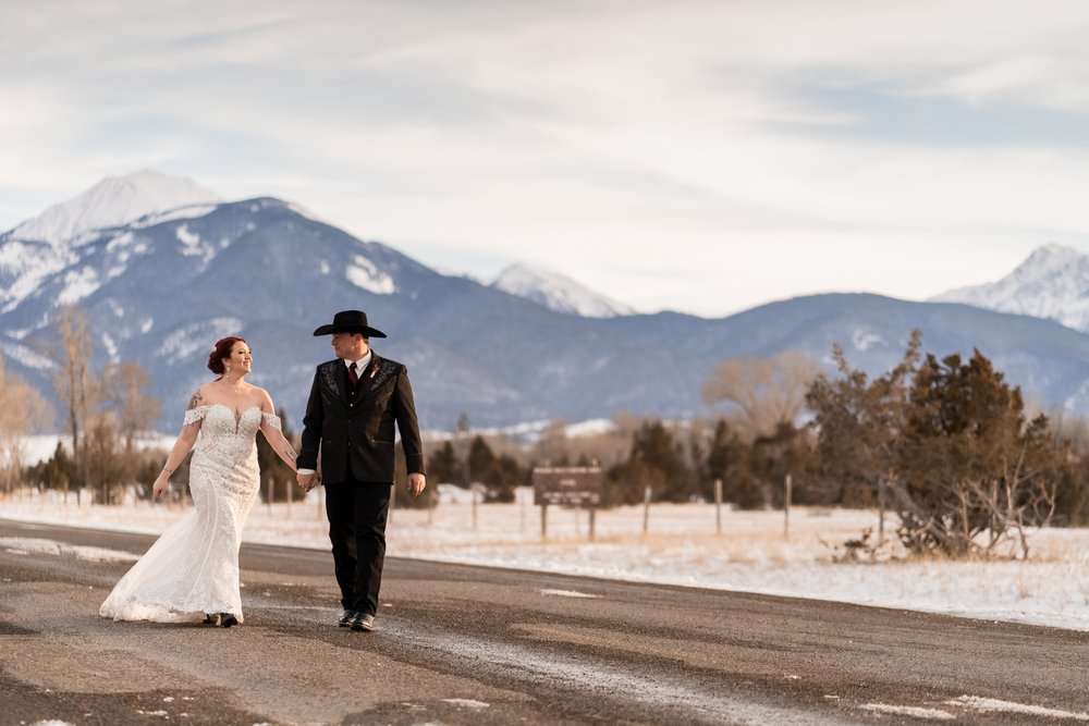 Montana-Wedding-Photographer-Paradise-Valley-Copper-Rose-08
