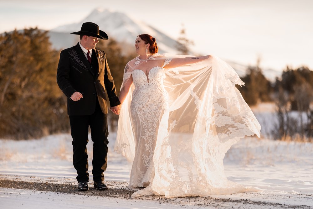 Montana-Wedding-Photographer-Paradise-Valley-Copper-Rose-14