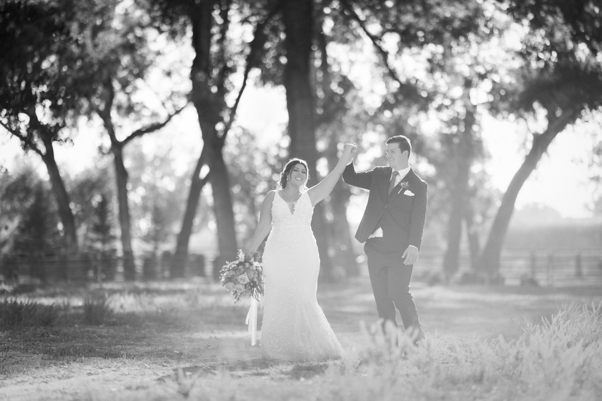 Swift River Ranch Wedding Photos // Billings, MT Photographer // Mackenzie-Dakota - 40