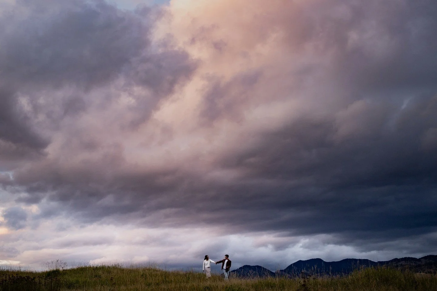 Oh yeah... that's why it's called "Big Sky Country"!
.
.
.
.
#BigSkyCountry
#EngagementSession
#montanabride 
#DramaticSky
#MontanaLove
#BozemanEngagement
#BozemanWeddings
#CapturingLove
#BozemanBeauty
#EngagementGoals
#MontanaWeddingPhotog
