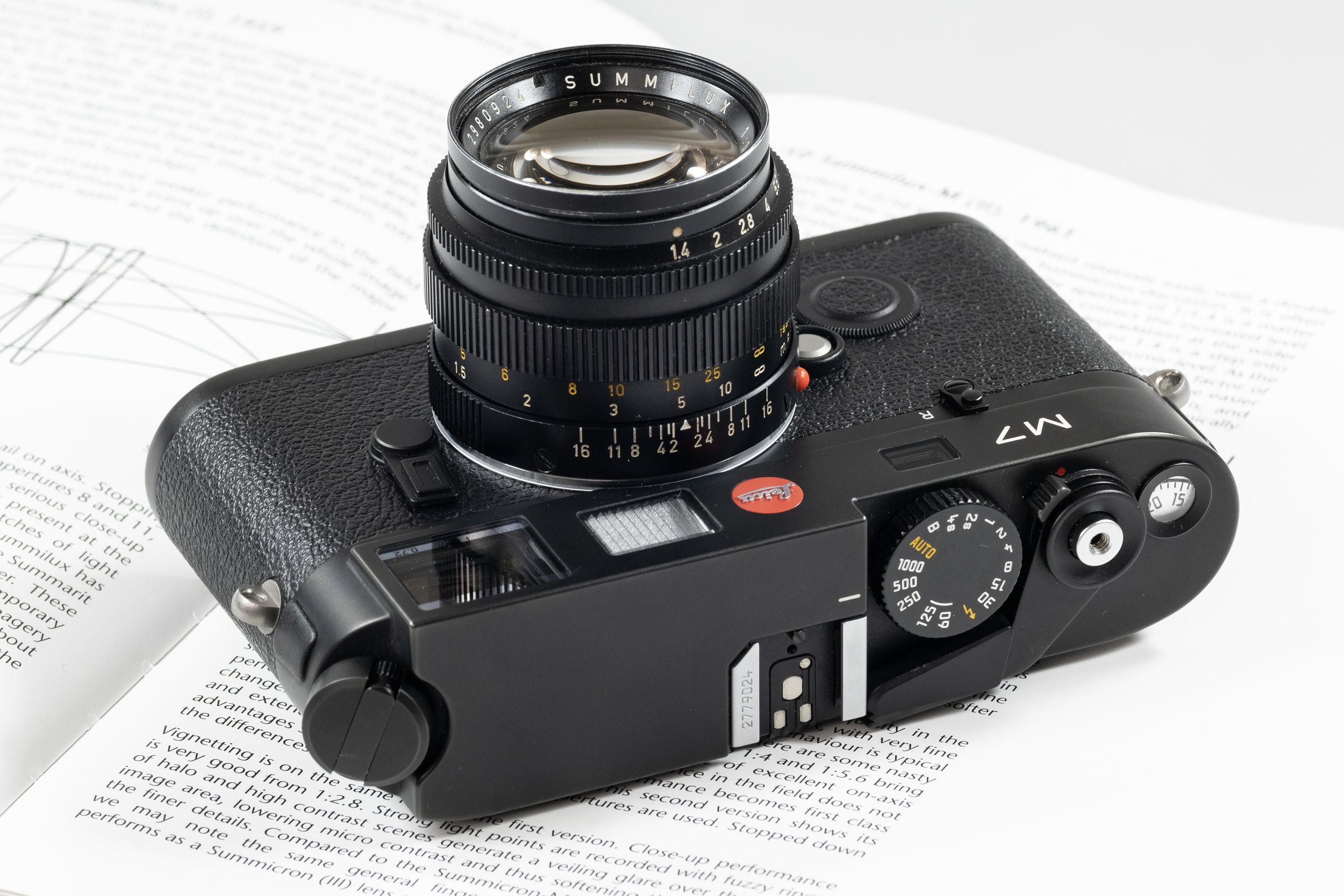 MINT IN BOX]Leica M7 0.72 35mm Rangefinder Film Camera