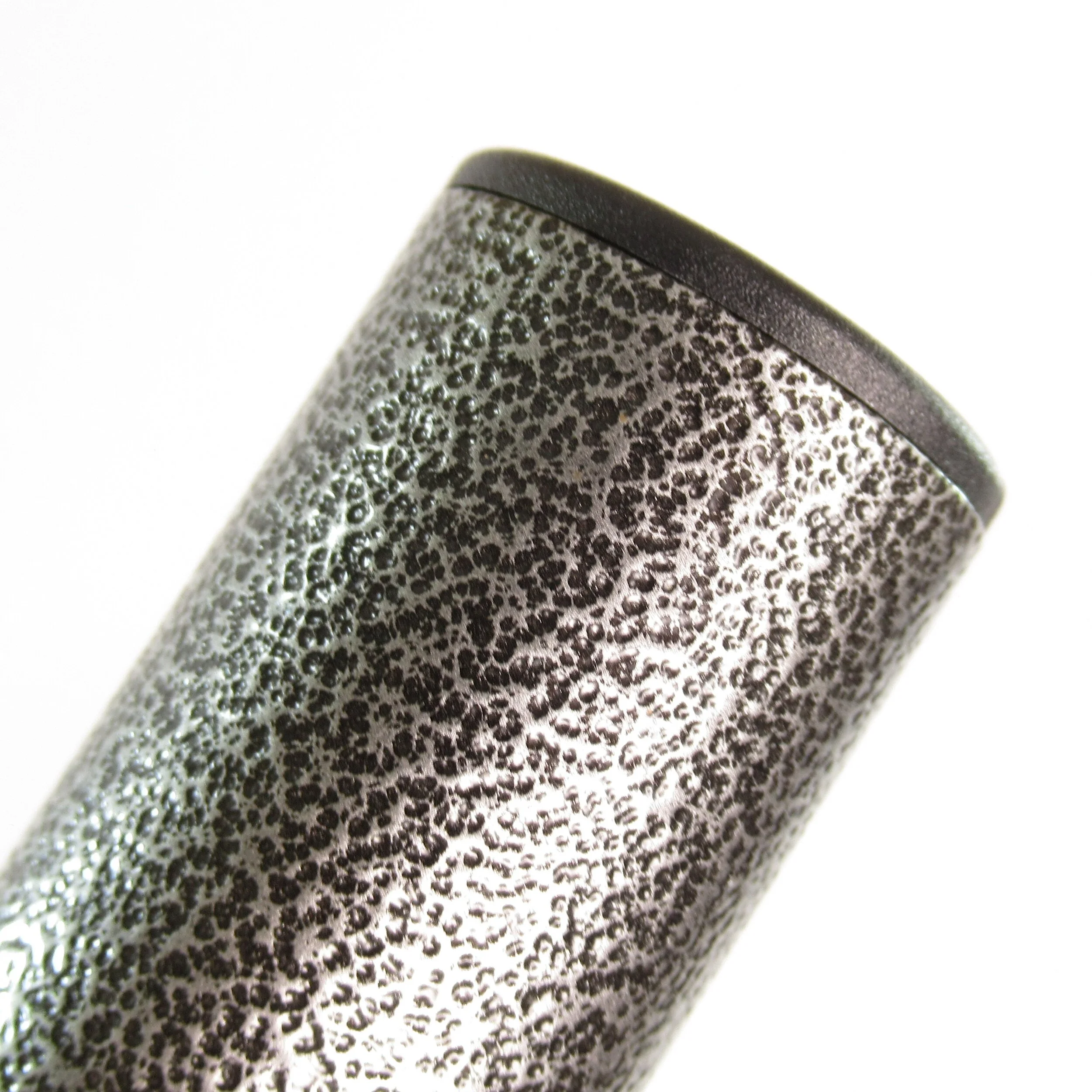 Neutral Grip handle finish