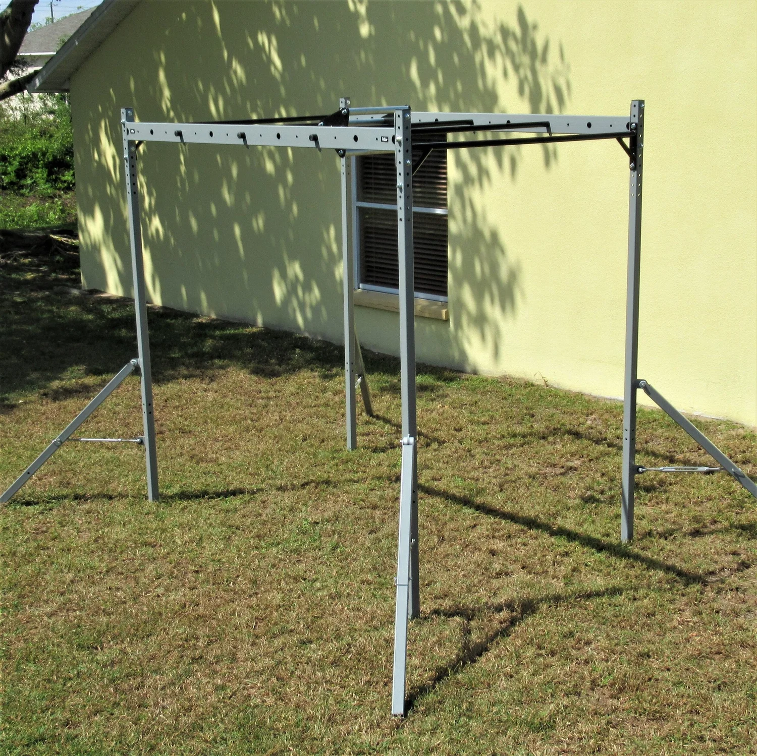 Preconfigured 20' Incline Monkey Bar Rig With Accessories