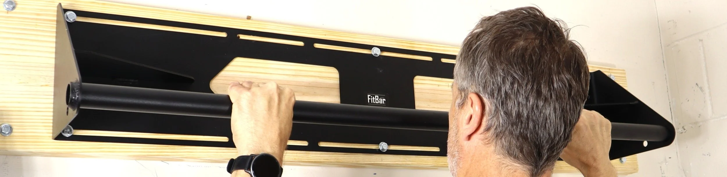 wall Mount Pull Up Bar.JPG