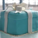 tiffany box cake .jpg