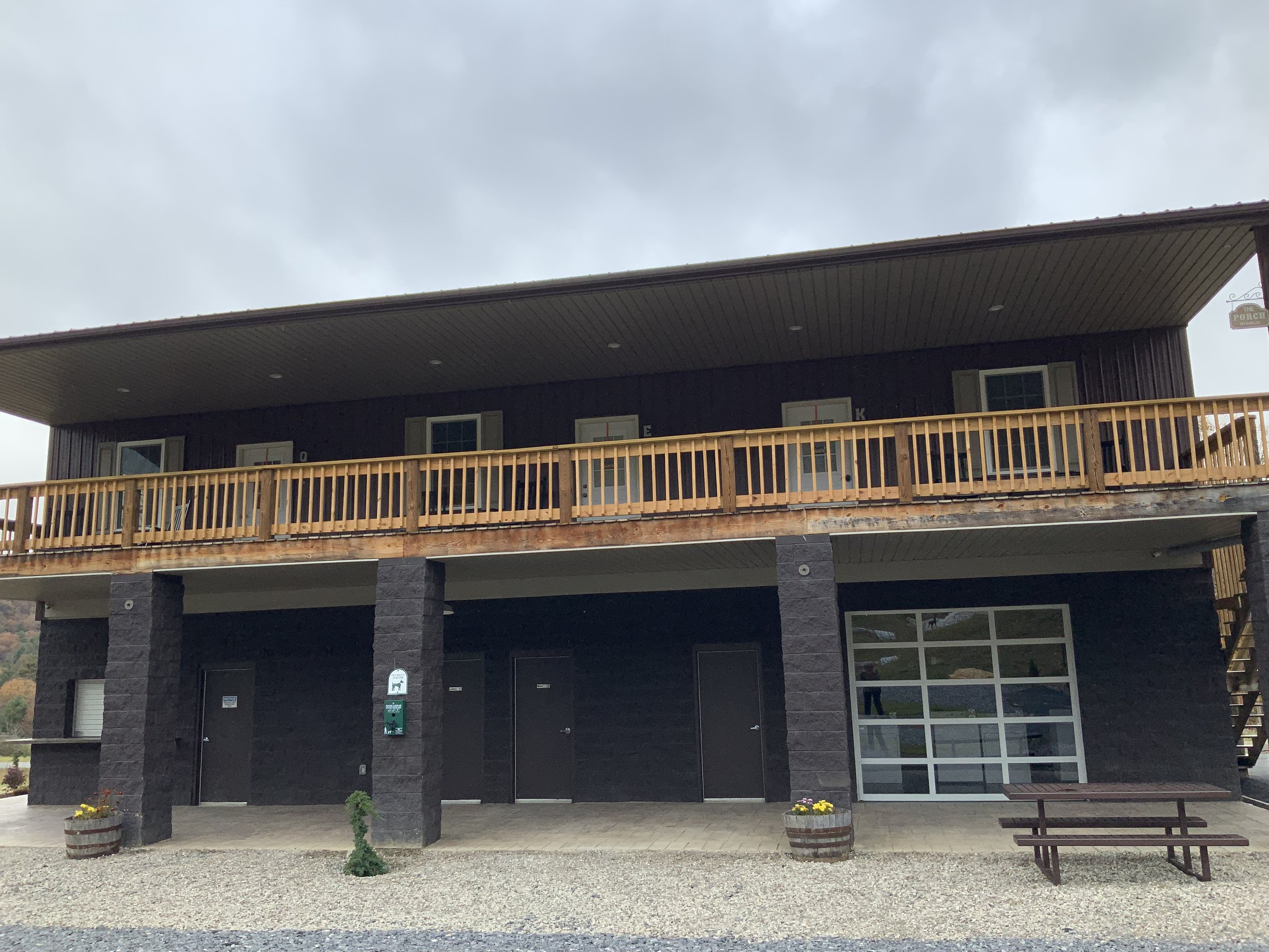 Cabins & Luxury Suites — Brushcreek Falls RV Resort