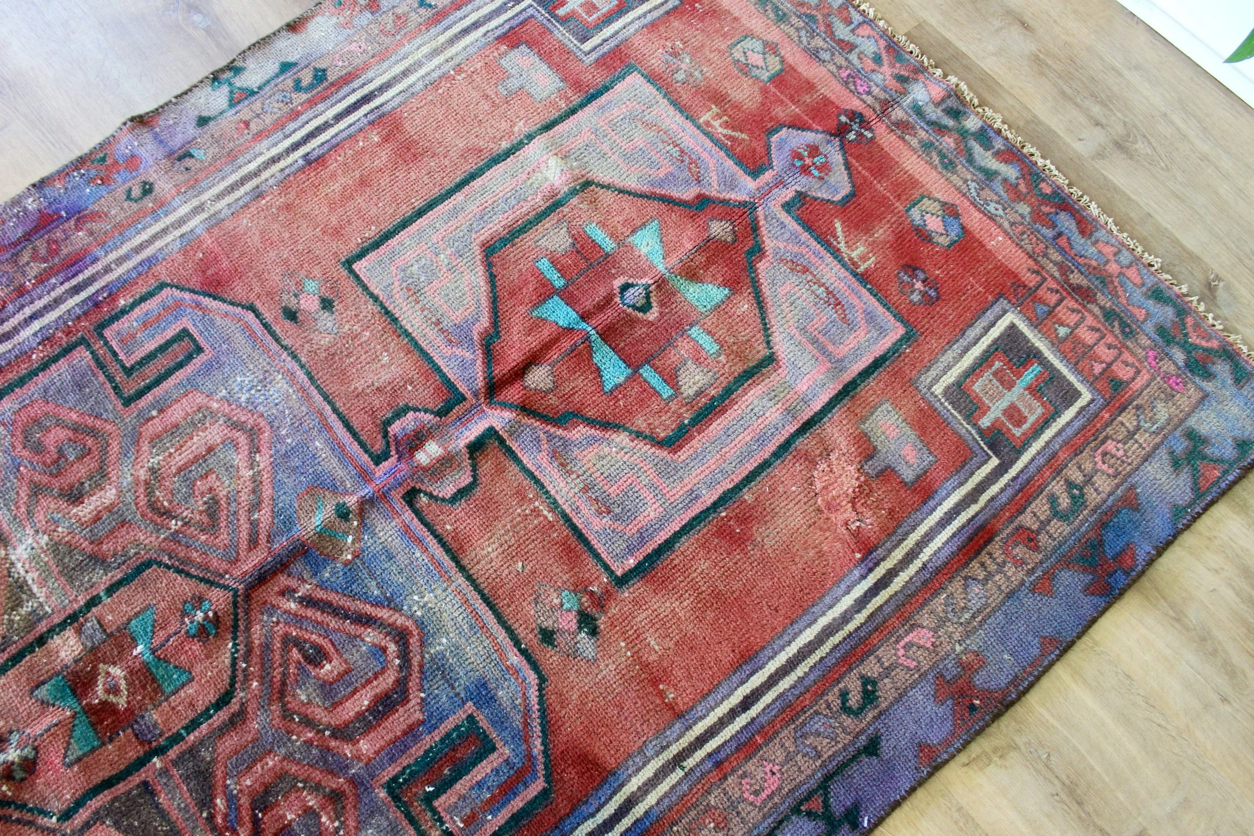 Carpets & Textiles Anaheim, CA Kazimah Carpets — Kazimah Carpets