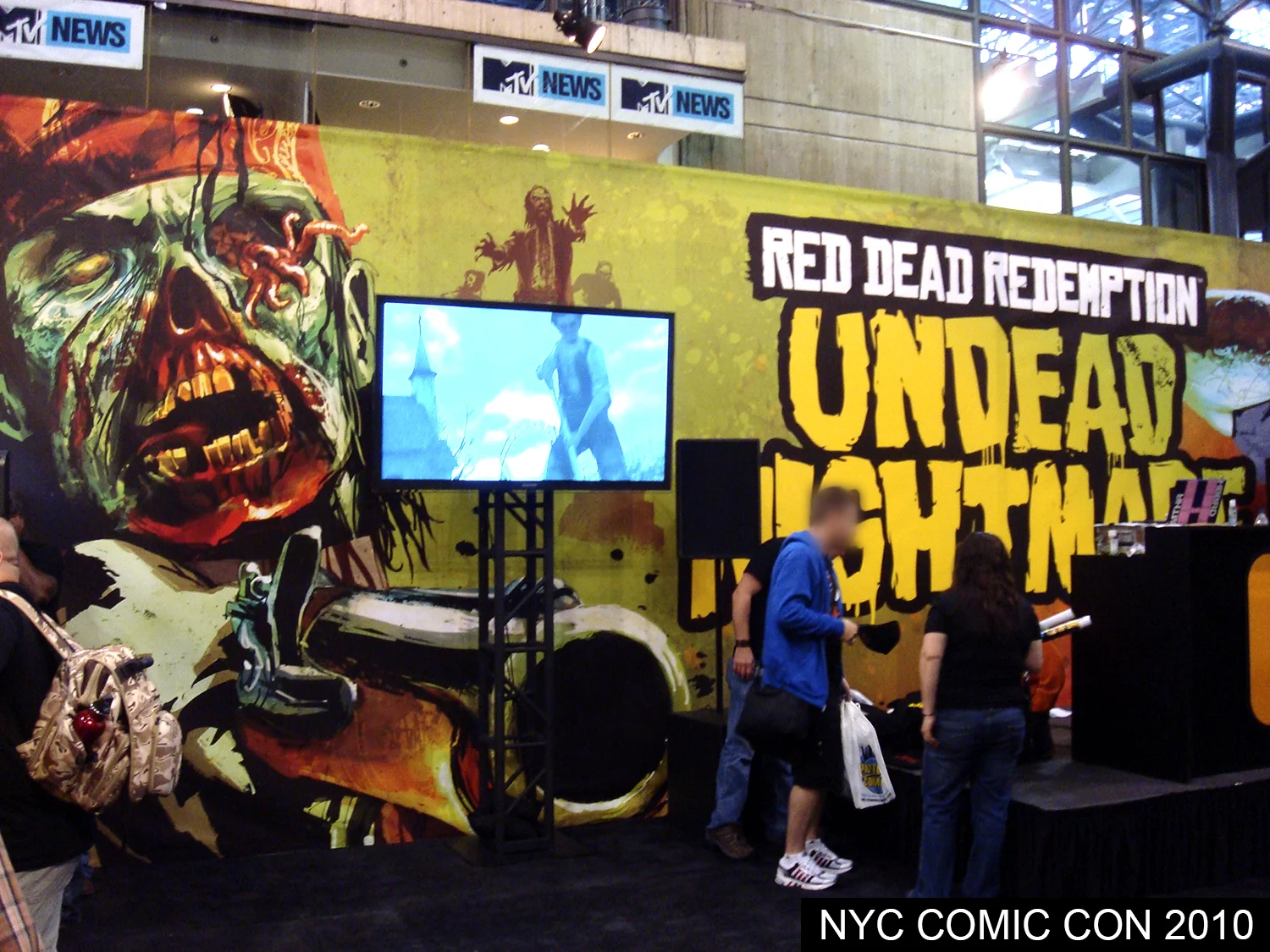 RDR_UNDEAD_NYCC2010_2b.jpg
