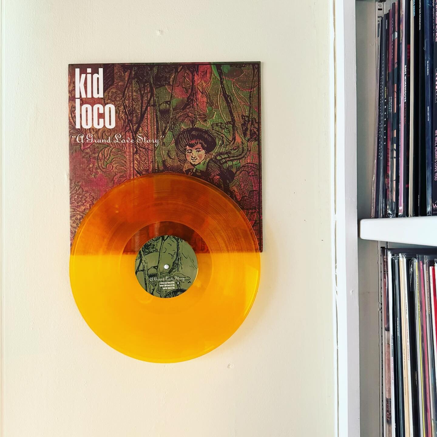 Kid Loco &ndash; A Grand Love Story [1997] &ndash; Starting the weekend with one of the GOATS @kidloco_music 
.
#triphop #recordprops #vinylrecords #recordcollection #vinylcollection #turntable #nowspinning #nowplaying