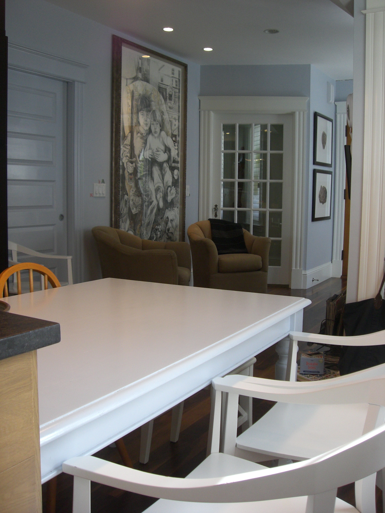 Kitchen island/table